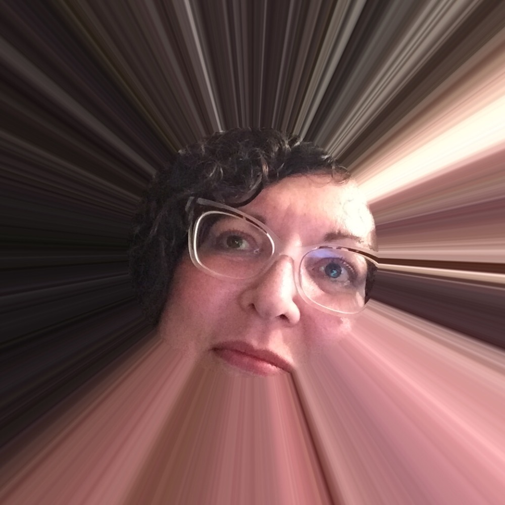 Meet your Posher, Dana